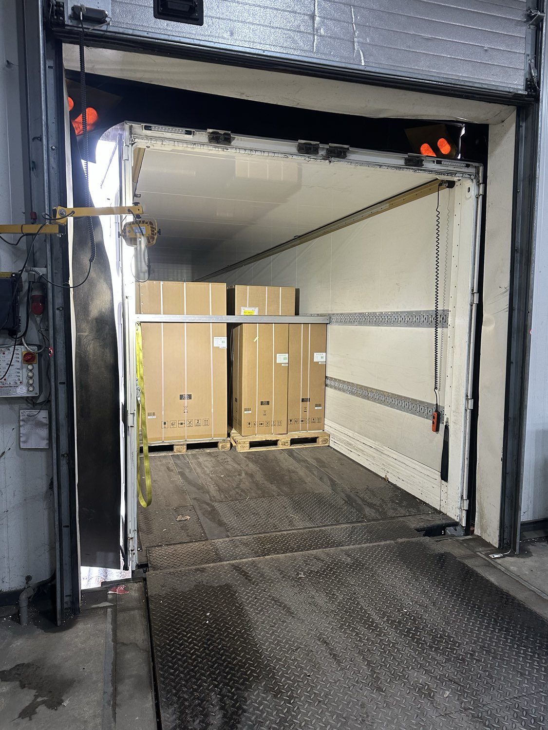 koelkasten-geladen-distributie-fulfilment